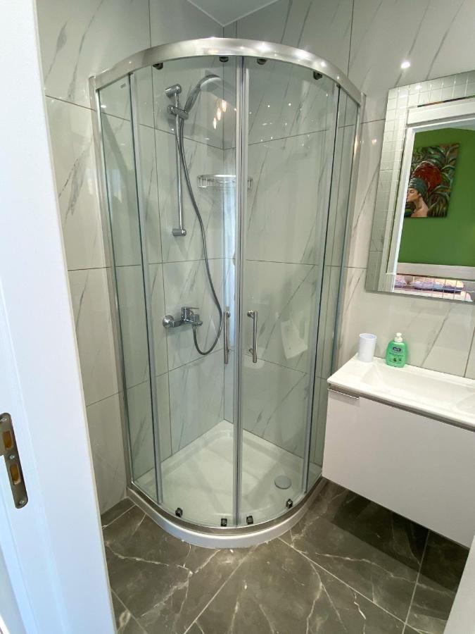 Luxury Villa Roma Near The Beach Coral Bay Eksteriør billede